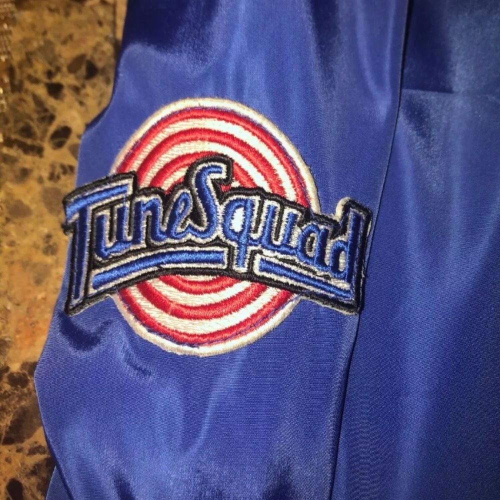Space Jacket - Picture 5 of 6